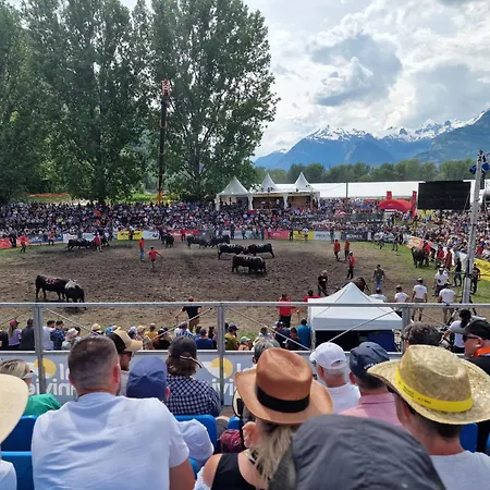 Appartement Le Carnotzet Tchiko Minimum 2 Nights Special Weekly And Monthly Prices